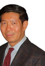 Real Estate Agent Egbert Tan